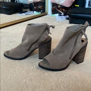 Women's Taupe Peep-Toe Block Heel Booties - Dolce Vita